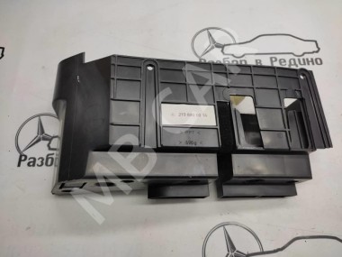 Ящик для инструментов MERCEDES-BENZ CLS-класс C219 (2004 - 2008) — Разборка Мерседес