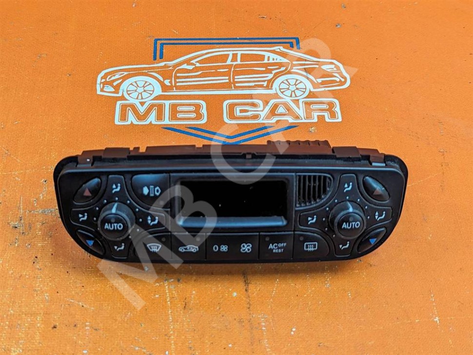 Панель управления климатом MERCEDES-BENZ C-класс W203/S203/CL203 (2000 - 2004) фото 1 — Разборка Мерседес