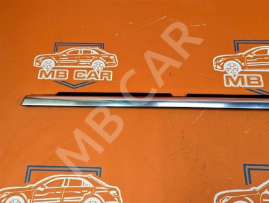 Молдинг стекла двери MERCEDES-BENZ R-класс W251 (2005 - 2007) — Разборка Мерседес