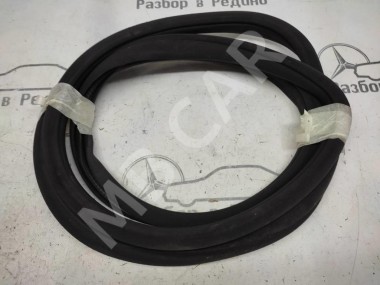 Уплотнитель дверного проема ( на кузове ) MERCEDES-BENZ E-класс W211/S211 (2002 - 2006) — Разборка Мерседес