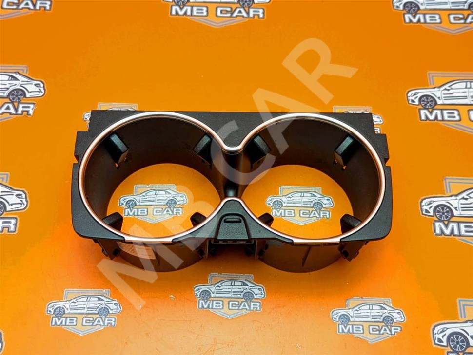 Подстаканник MERCEDES-BENZ S-класс W222/C217/A217 (2013 - 2017) фото 1 — Разборка Мерседес