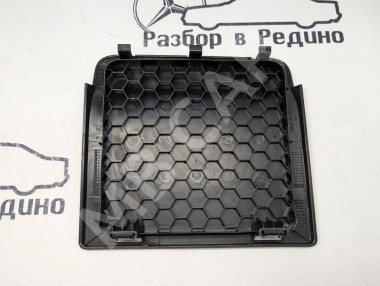 Крышка MERCEDES-BENZ V-класс W447 рестайлинг (2019 - 2025) — Разборка Мерседес