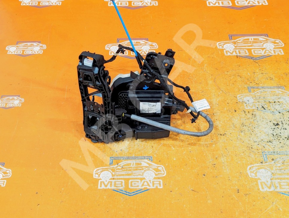 Замок двери передней правой MERCEDES-BENZ C-класс W205/S205/C205/A205 (2014 - 2018) фото 1 — Разборка Мерседес