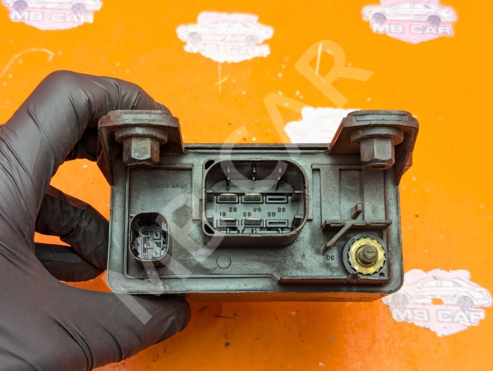 Реле свечей накала MERCEDES-BENZ A-класс W168 рестайлинг (2001 - 2004) фото 1 &mdash; Разборка Мерседес