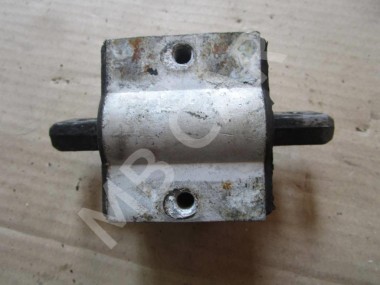 Опора КПП MERCEDES-BENZ C-класс W203/S203/CL203 (2000 - 2004) — Разборка Мерседес