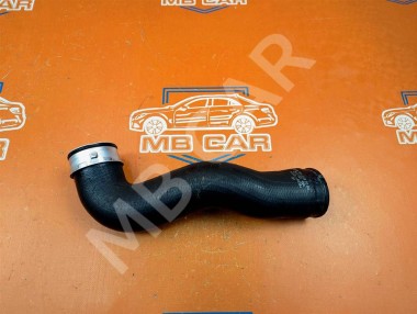 Патрубок интеркулера MERCEDES-BENZ GL-класс X164 рестайлинг (2009 - 2012) — Разборка Мерседес
