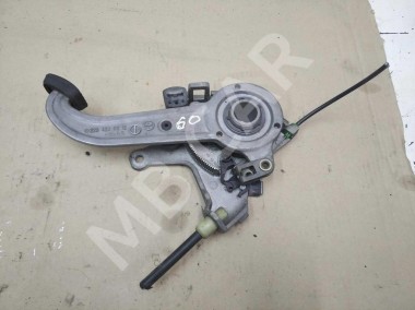 Педаль ручника MERCEDES-BENZ C-класс W203/S203/CL203 (2000 - 2004) — Разборка Мерседес