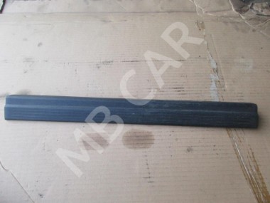 Накладка порога внутренняя MERCEDES-BENZ E-класс W212/S212/C207/A207 (2009 - 2013) — Разборка Мерседес