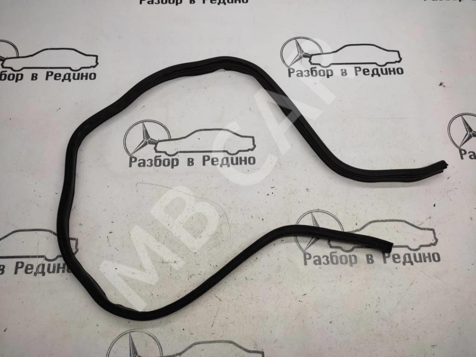 Уплотнитель моторного отсека MERCEDES-BENZ E-класс W211/S211 рестайлинг (2006 - 2009) фото 1 — Разборка Мерседес