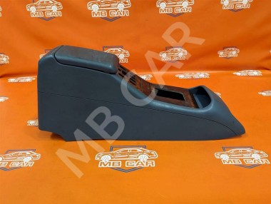 Подлокотник MERCEDES-BENZ M-класс W163 (1997 - 2001) — Разборка Мерседес