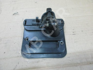 Ручка пола багажника MERCEDES-BENZ W124 W124/S124/C124/A124 (1984 - 1993) — Разборка Мерседес