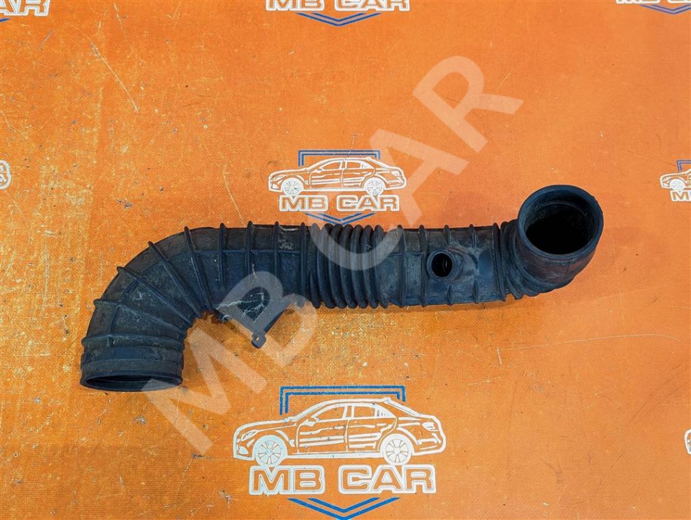 Патрубок турбины MERCEDES-BENZ Vito W639 (2003 - 2010) фото 1 — Разборка Мерседес