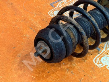 Стойка передняя MERCEDES-BENZ Vito W638 (1996 - 2003) — Разборка Мерседес