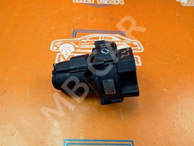 Продувка катализатора MERCEDES-BENZ E-класс W210/S210 (1995 - 1999) — Разборка Мерседес