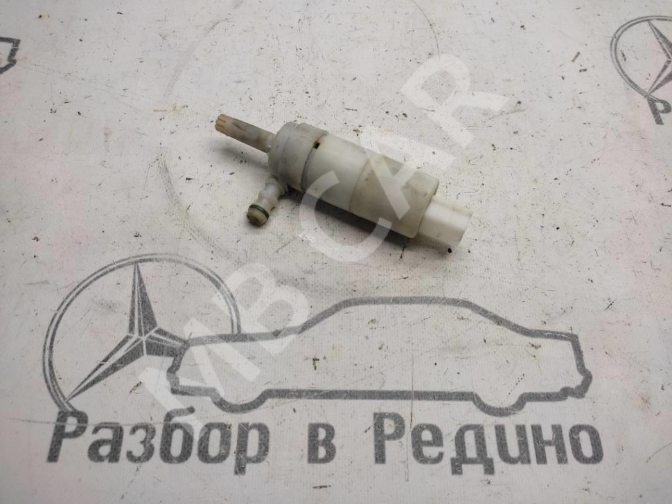 Насос омывателей MERCEDES-BENZ SLK-класс R170 (1996 - 2000) фото 1 — Разборка Мерседес