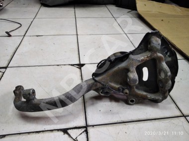 Кулак поворотный передний левый MERCEDES-BENZ S-класс W221 (2005 - 2009) — Разборка Мерседес