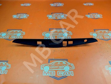 Накладка крышки багажника MERCEDES-BENZ E-класс W212/S212/C207/A207 (2009 - 2013) — Разборка Мерседес