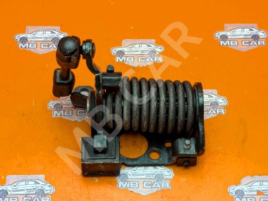 Пружина петли багажника MERCEDES-BENZ E-класс W213/S213/C238/A238 (2016 - 2021) — Разборка Мерседес