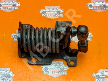 Пружина петли багажника MERCEDES-BENZ E-класс W213/S213/C238/A238 (2016 - 2021) — Разборка Мерседес