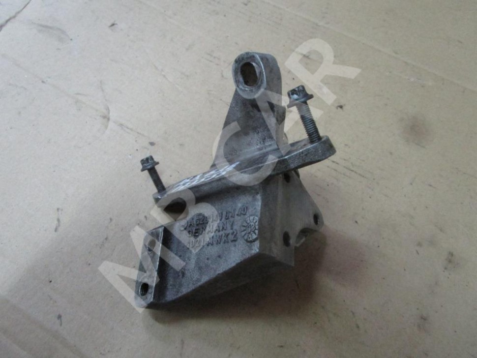 Кронштейн MERCEDES-BENZ M-класс W163 рестайлинг (2001 - 2005) фото 1 — Разборка Мерседес