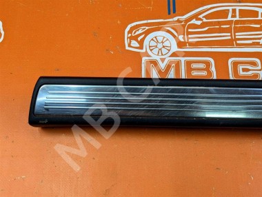 Накладка порога внутренняя MERCEDES-BENZ S-класс AMG W222/C217/A217 (2013 - 2017) — Разборка Мерседес