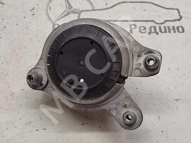 Опора двигателя MERCEDES-BENZ C-класс W205/S205/C205/A205 рестайлинг (2018 - 2023) — Разборка Мерседес