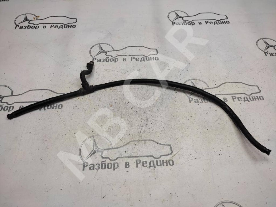Трубка вентиляции расширительного бака MERCEDES-BENZ S-класс W140 (1991 - 1998) фото 1 — Разборка Мерседес