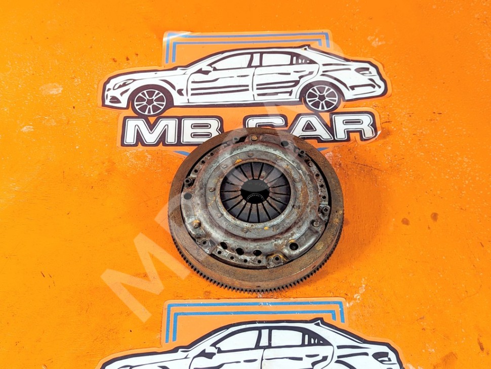 Маховик МКПП MERCEDES-BENZ C-класс W202/S202 (1993 - 1997) фото 1 &mdash; Разборка Мерседес