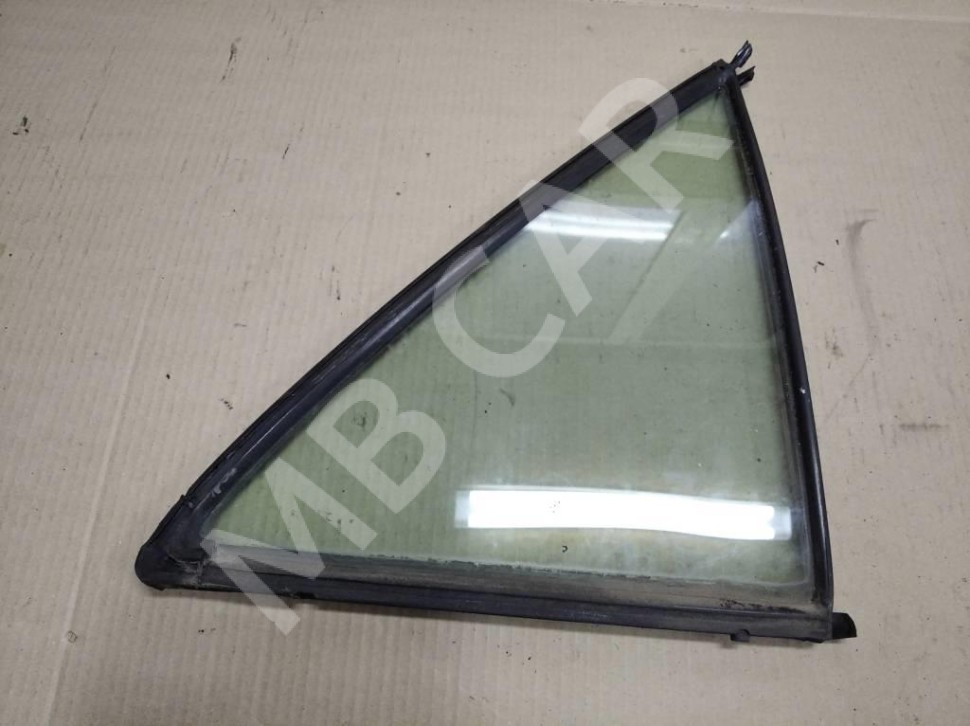 Стекло заднее правое MERCEDES-BENZ E-класс W124/S124/C124/A124 (1984 - 1997) фото 1 — Разборка Мерседес