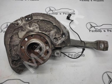 Кулак поворотный передний левый MERCEDES-BENZ C-класс W205/S205/C205/A205 (2014 - 2018) — Разборка Мерседес