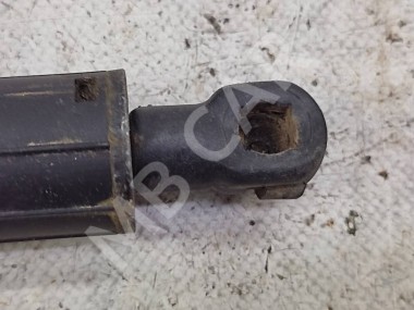 Амортизатор крышки багажника MERCEDES-BENZ M-класс W164 (2005 - 2008) — Разборка Мерседес