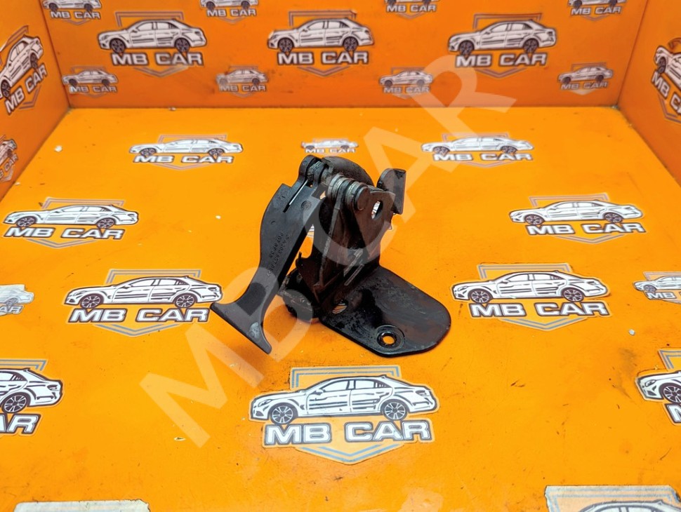 Замок капота MERCEDES-BENZ C-класс W203/S203/CL203 (2000 - 2004) фото 1 &mdash; Разборка Мерседес