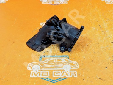 Патрубок впускного коллектора MERCEDES-BENZ C-класс W205/S205/C205/A205 (2014 - 2018) — Разборка Мерседес