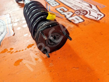 Стойка передняя MERCEDES-BENZ GLE-класс W166 (2015 - 2018) &mdash; Разборка Мерседес