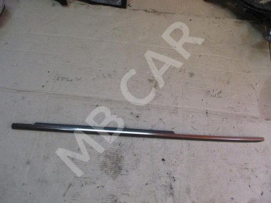 Молдинг стекла двери MERCEDES-BENZ E-класс W211/S211 (2002 - 2006) — Разборка Мерседес