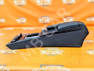 Подлокотник MERCEDES-BENZ C-класс W204/S204 (2006 - 2011) — Разборка Мерседес