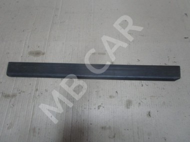 Молдинг двери MERCEDES-BENZ W124 W124/S124/C124/A124 (1984 - 1993) — Разборка Мерседес