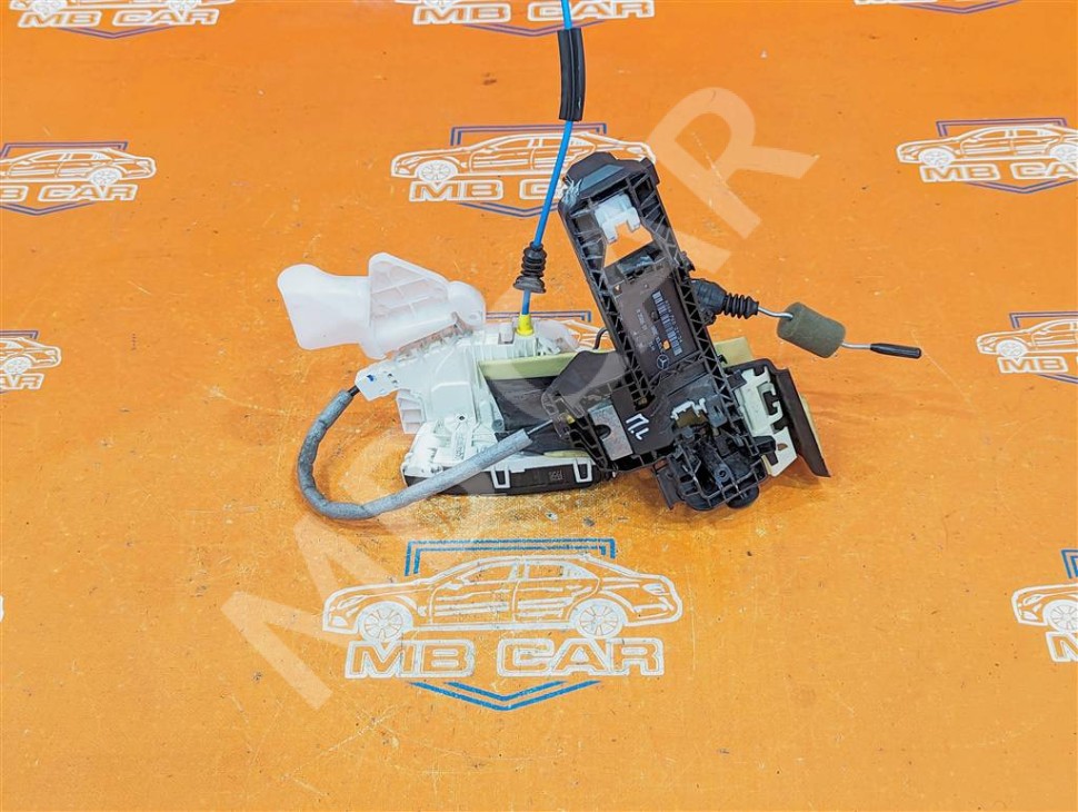 Замок двери передней левой MERCEDES-BENZ E-класс W212/S212/C207/A207 (2009 - 2013) фото 1 &mdash; Разборка Мерседес