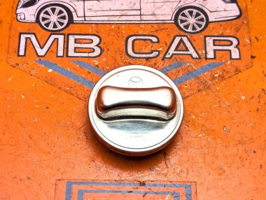 Крышка топливного бака MERCEDES-BENZ E-класс W124/S124/C124/A124 (1984 - 1997) E 300 CDI 3.0 AT (136 л.с.) &mdash; Разборка Мерседес