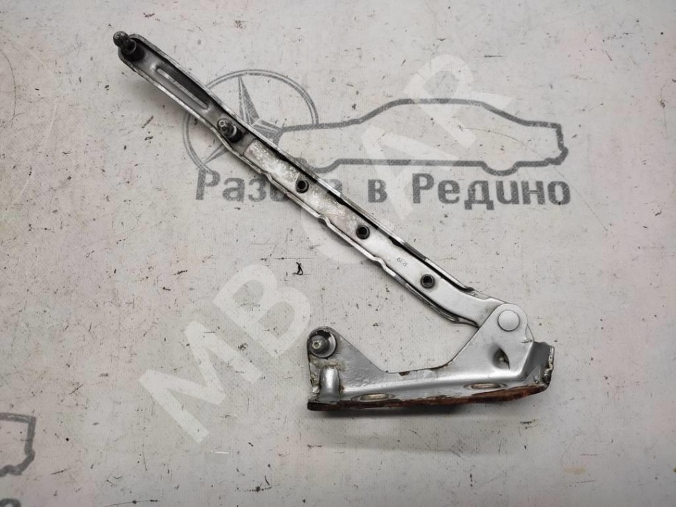 Петля капота MERCEDES-BENZ M-класс W163 рестайлинг (2001 - 2005) фото 1 — Разборка Мерседес