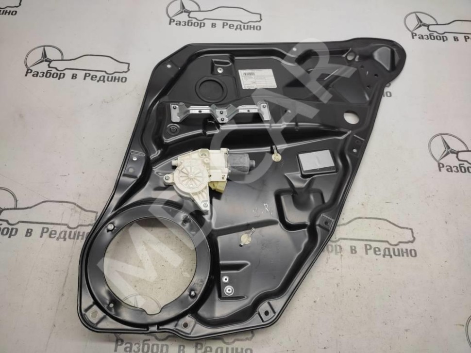 Стеклоподъемник задний правый MERCEDES-BENZ R-класс W251 (2005 - 2007) фото 1 — Разборка Мерседес