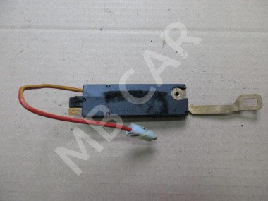 Усилитель антенны MERCEDES-BENZ E-класс W211/S211 (2002 - 2006) — Разборка Мерседес