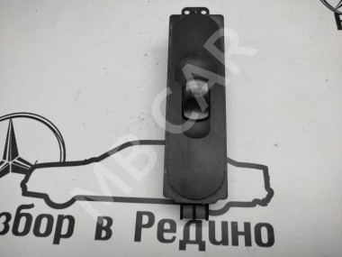 Блок кнопок стеклоподъемников MERCEDES-BENZ Sprinter W906 (2006 - 2019) — Разборка Мерседес