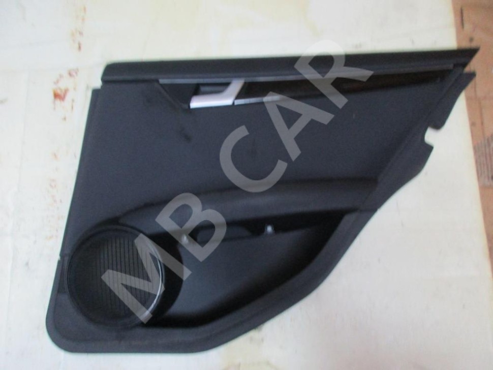 Карта двери задняя правая MERCEDES-BENZ C-класс W204/S204/С204 рестайлинг (2011 - 2015) фото 1 &mdash; Разборка Мерседес