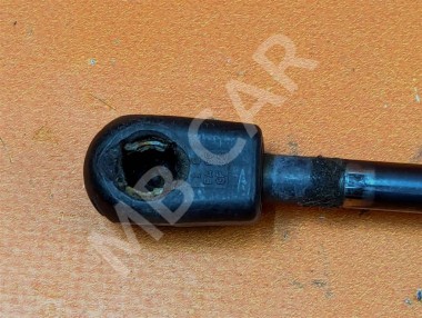 Амортизатор крышки багажника MERCEDES-BENZ M-класс AMG W163 рестайлинг (2001 - 2005) — Разборка Мерседес