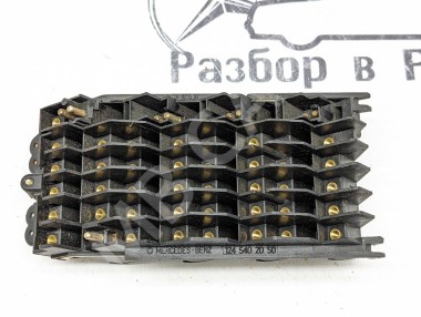 Блок предохранителей MERCEDES-BENZ W124 W124/S124/C124/A124 (1984 - 1993) — Разборка Мерседес