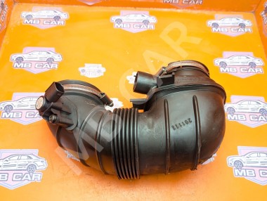 Патрубок воздушный MERCEDES-BENZ C-класс W204/S204/С204 рестайлинг (2011 - 2015) &mdash; Разборка Мерседес