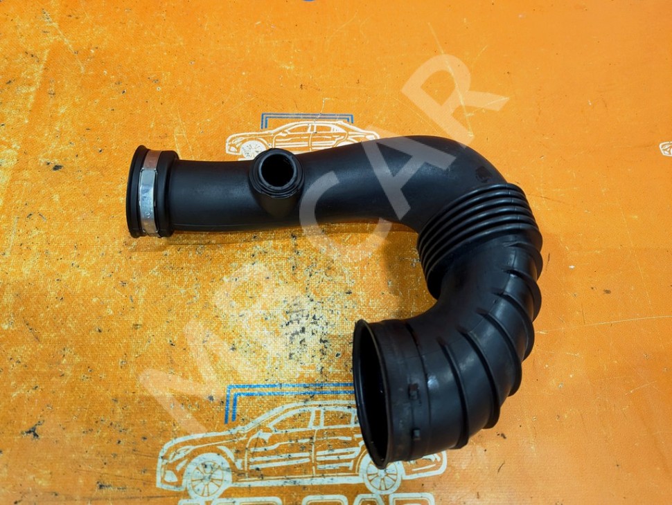 Патрубок турбины MERCEDES-BENZ E-класс W211/S211 (2002 - 2006) фото 1 — Разборка Мерседес