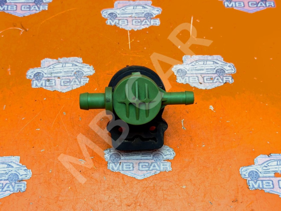 Клапан регенерации MERCEDES-BENZ C-класс W203/S203/CL203 (2000 - 2004) фото 1 — Разборка Мерседес