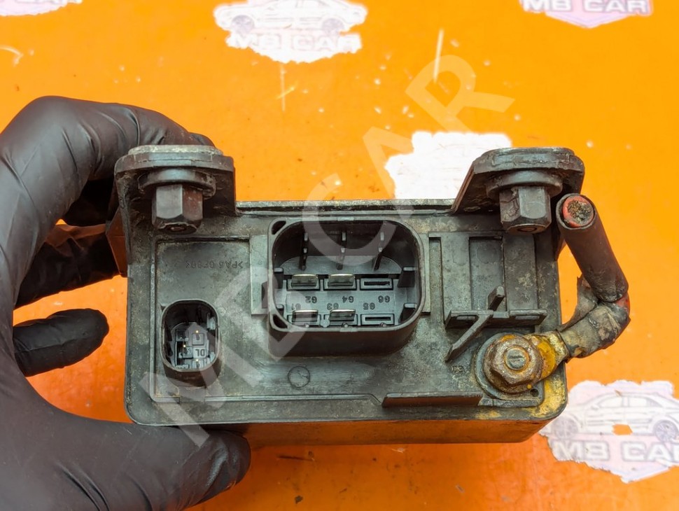 Реле свечей накала MERCEDES-BENZ E-класс W210/S210 (1995 - 1999) фото 1 &mdash; Разборка Мерседес